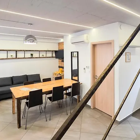 Apartman Upartments